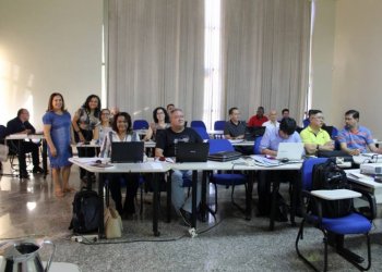 Auditores fiscais participam de cursos de aperfeiçoamento ministrados na EGEFAZ