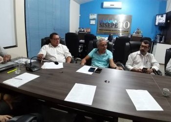 AUDIFISCO e SINDARE participam de reunião entre entidades classistas por ações em prol de servido